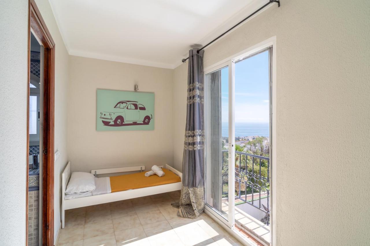 Villa Kenny Private Pool Casasol Nerja Exterior photo
